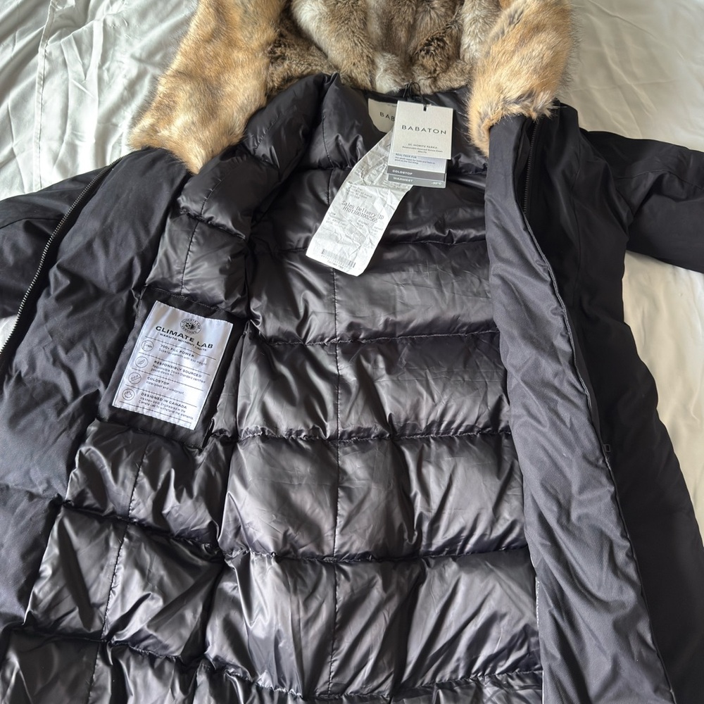 Babaton Charcoal Puffer Coat with Faux Fur Collar - Picture 4 of 8